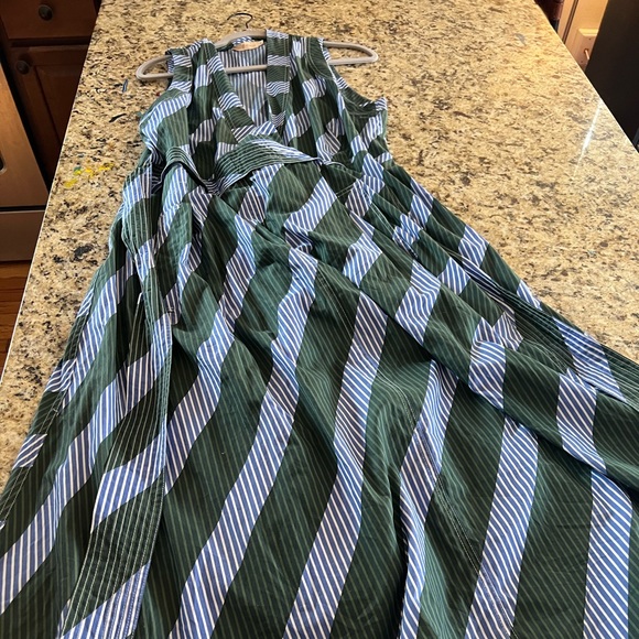 Tory Burch Dresses & Skirts - Rare Tory Burch Wrap dress